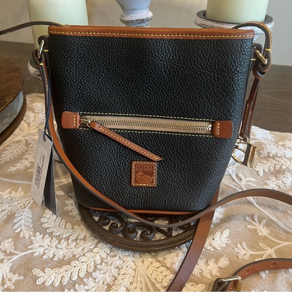 NWT Dooney & Bourke Black and Brown Crossbody Bag - Picture 1 of 11